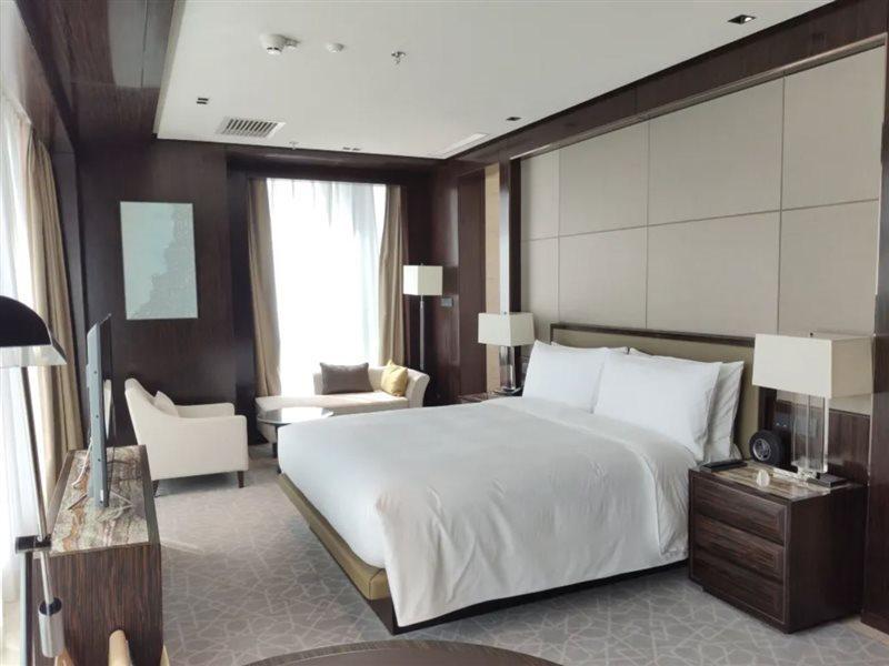 Jw Marriott Hotel Yinchuan Exterior photo