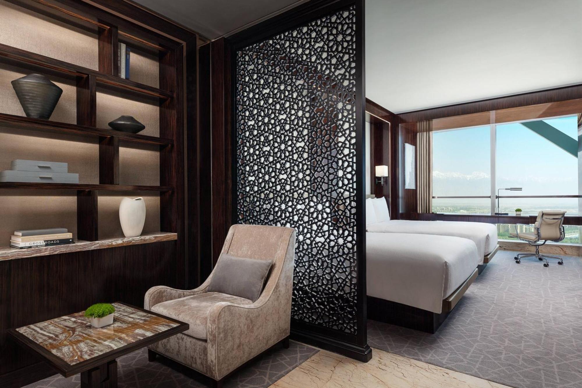 Jw Marriott Hotel Yinchuan Exterior photo